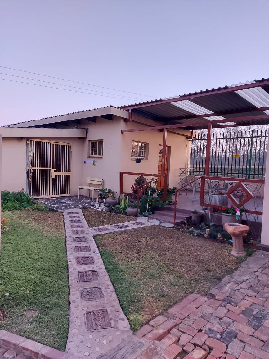Commercial Property for Sale in Brits Rural North West